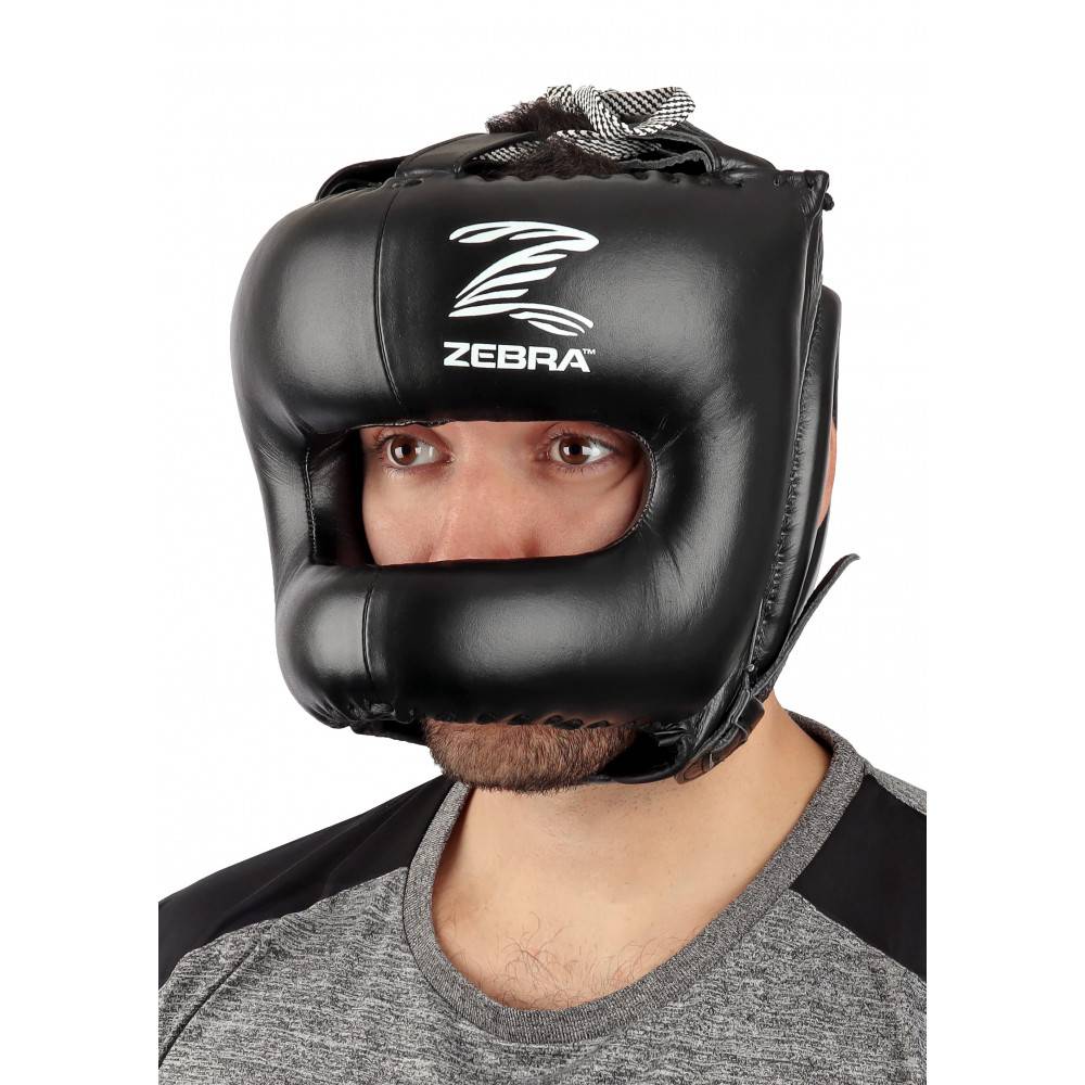Casque boxe entraînement avec barre de protection horizontale
